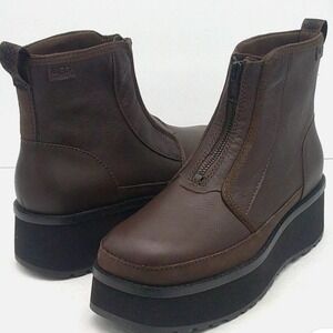 UGG Cityfunc zip platform leather boots